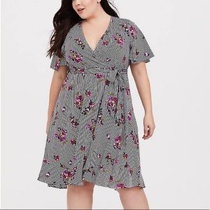 Torrid Size 1 Striped Floral Faux Wrap Dress